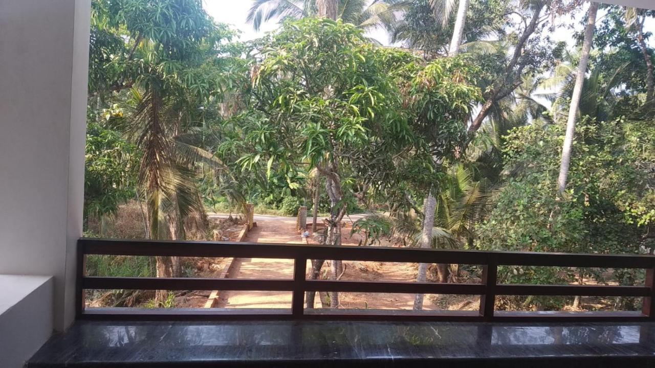 Shruthi'S Aarohi-Nature'S Retreat Mulappilangād Exterior foto