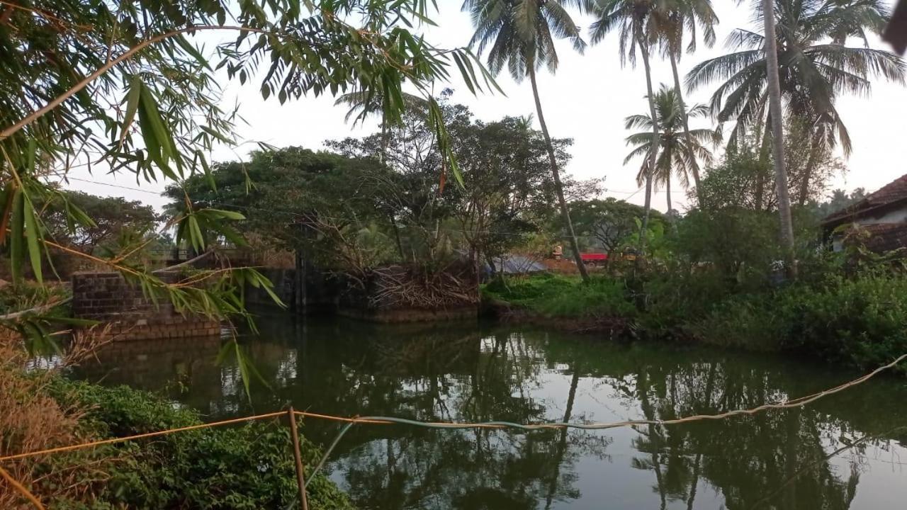 Shruthi'S Aarohi-Nature'S Retreat Mulappilangād Exterior foto